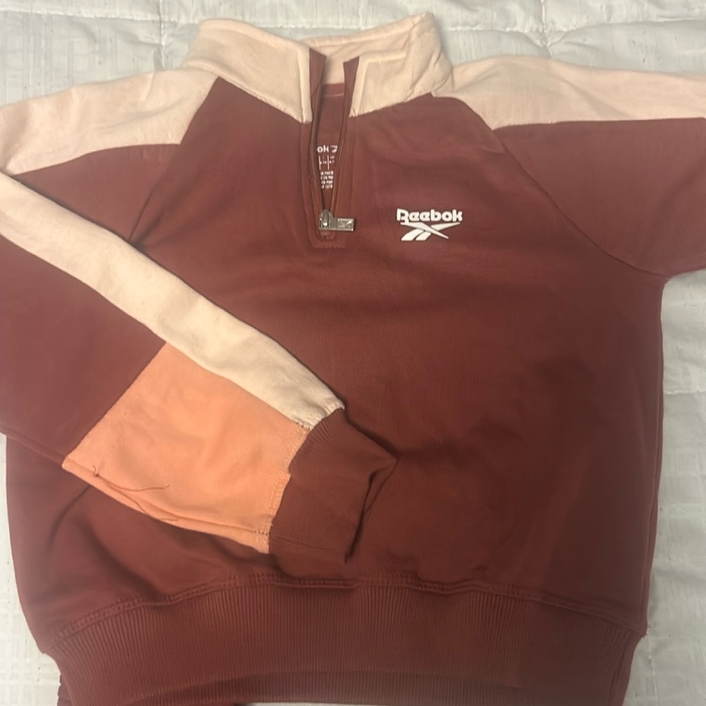 Girls Reebok outfit